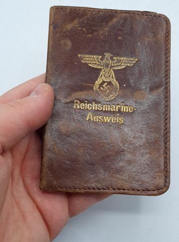 Kriegsmarine Reichsmarine Ausweis ID leather holder etui km uboat ship