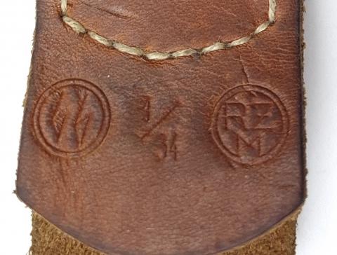 original uniform early Waffen SS belt buckle and leather RZM belt panzer totenkopf ceinture