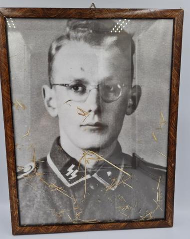 Oskar Groning Waffen SS portrait frame photo SS Unterscharführer who was stationed at the Auschwitz concentration camp accounting