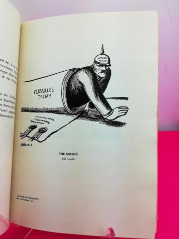 RARE book of caricatures of Adolf Hitler in der Karikatur der Welt 1938  with broken dustcover