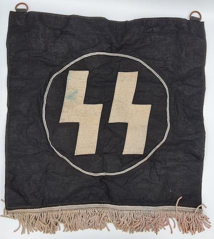 RARE Waffen SS / SS-Allgemeine trumpet banner flag pennant ss runes with holders