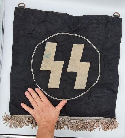 RARE Waffen SS / SS-Allgemeine trumpet banner flag pennant ss runes with holders