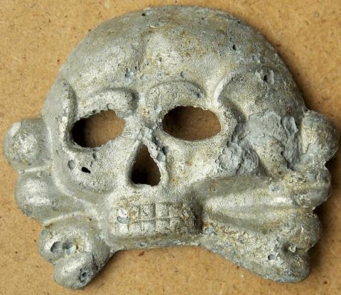 SS-allegemeine WAFFEN SS danziger early totenkopf visor cap skull by rzm RELIC ground found