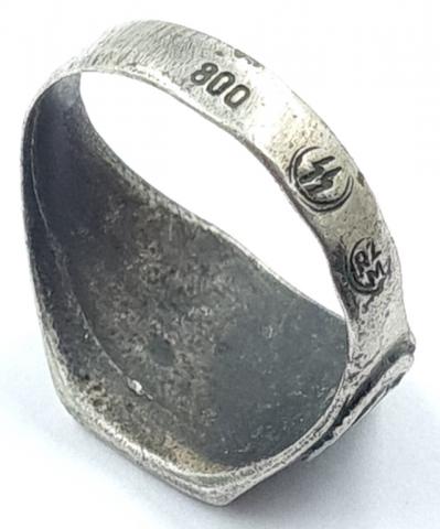 Third Reich Fuhrer Adolf Hitler NSDAP partisan silver ring marked with hitler bust