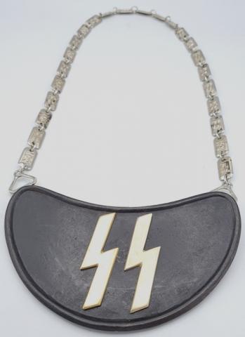 WAFFEN SS GORGET WITH TOTENKOPF SKULL CHAIN