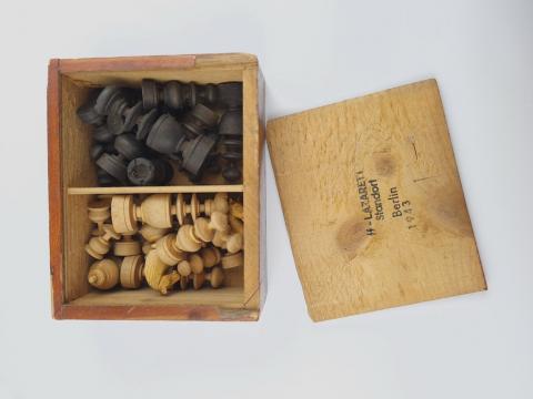 waffen SS ss-lazaret berlin check game in wooden box, marked original for sale waffen SS ss-lazaret berlin check game in wooden box, marked original for sale