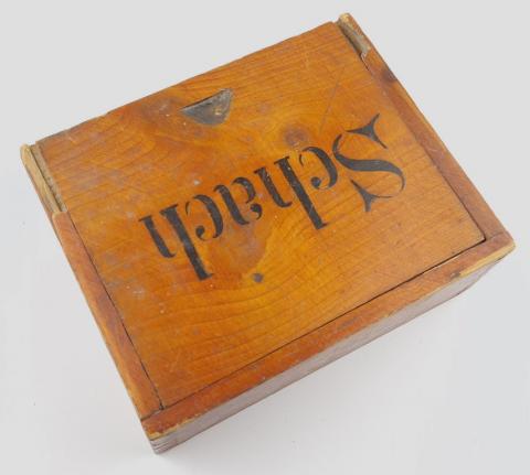 waffen SS ss-lazaret berlin check game in wooden box, marked original for sale