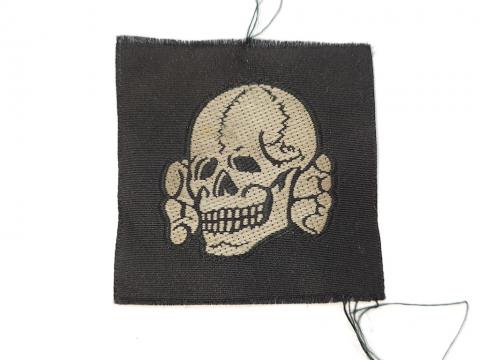 waffen ss totenkopf skull cloth M43 cap insignia NCO bevo patch