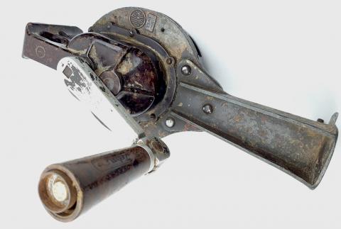 WEHRMACHT waffen SS luftwaffe air flak aircraft syren siren alarm JURK 1940 LUFTSCHUTZ working condition