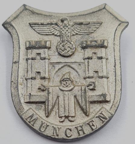 WW2 German Nazi Early Third Reich Munchen shield badge marked