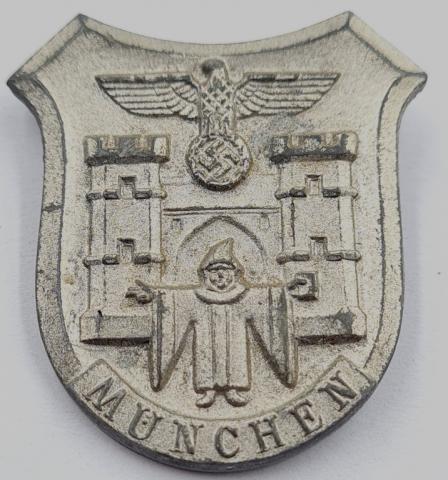 WW2 German Nazi Early Third Reich Munchen shield badge marked