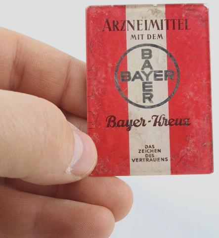 Ww2 German Nazi Auschwitz III Monowitz Farben Industries forced labor BAYER small metal plate