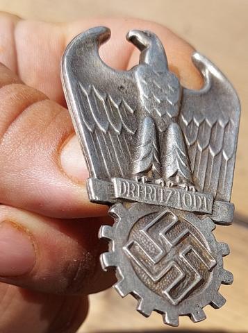 WW2 German Nazi Dr. Fritz  Organisation Todt Prize; Second Class Silver badge Award