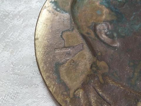 WW2 German Nazi early Third Reich Fuhrer Adolf Hitler 11cm brass large medaillon marked eagle