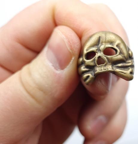 WW2 German Nazi early Waffen SS 1st panzer grenadier division totenkopf skull ring in case