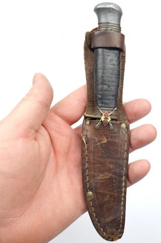 WW2 German Nazi hj hitler youth hunting knife with etui and hj pin 1939 WW2 German Nazi hj hitler youth hunting knife with etui and hj pin 1939