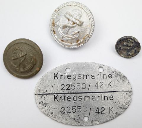WW2 German Nazi kriegsmarine grouping dog tag dogtag ID naval tunic buttons