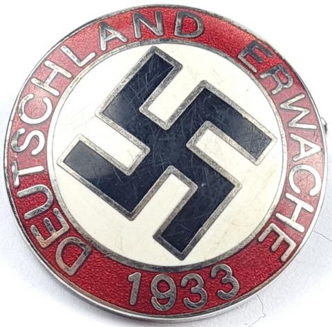 WW2 German Nazi NSDAP Adolf Hitler Fuhrer membership enamel pin by RZM m1/129