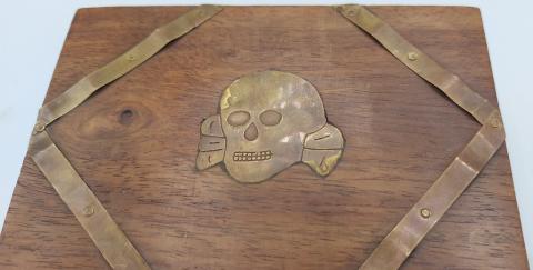 WW2 German Nazi UNIQUE WAFFEN SS TOTENKOPF wood box case with SS skull