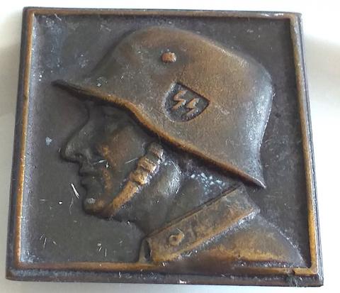 Ww2 German Nazi Waffen SS soldier bust pin with SS helmet m35 m40 m42 decal
