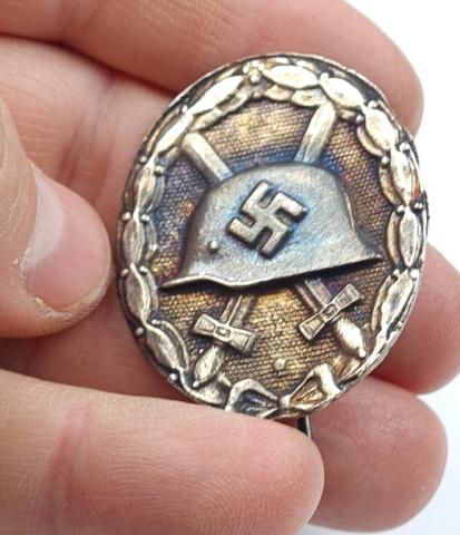 WW2 German Nazi Waffen SS - Wehrmacht wound Badge medal award in silver