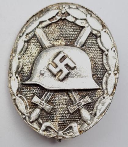 WW2 German Nazi Wehrmacht - Waffen SS Wound badge medal badge award in Silver unmarked