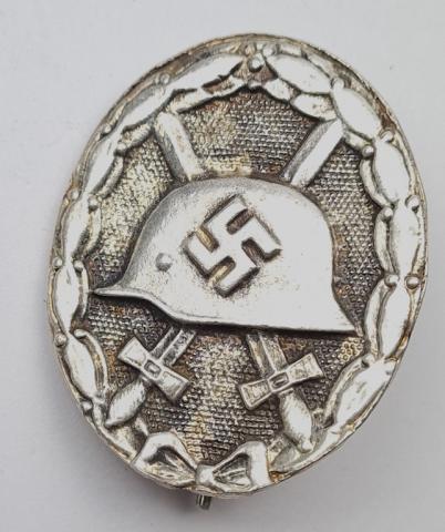 WW2 German Nazi Wehrmacht - Waffen SS Wound badge medal badge award in Silver unmarked