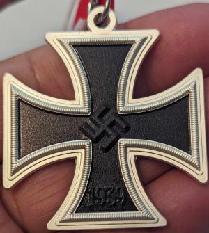 IRON CROSS 2nd class medal award waffen SS wehrmacht nsdap