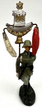 German 1930s Wehrmacht Heer figurine flag parade ELASTOLIN Germany wartime toy