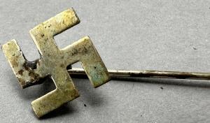 WW2 German Nazi early patriotic Third Reich NSDAP Swastika stickpin