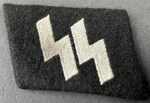 WW2 German Nazi WAFFEN SS EM COLLAR TAB tunic removed NCO SS runes
