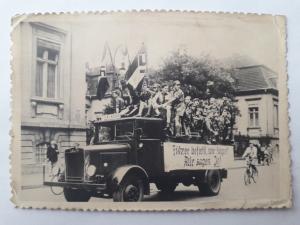 Hitlerjugend original wartime photo flags banners hj hitler youth