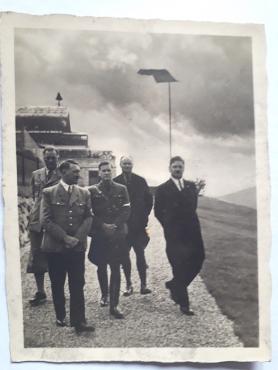 original war time photo Adolf Hitler Goering and waffen SS at the Berghof