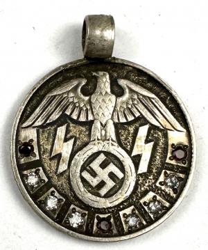 Waffen SS Totenkopf commemorative Wiking double sides medaillon