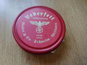 WW2 German Nazi Wehrmacht packung tin can waffen ss