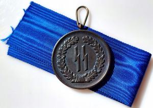 4 years of faithful services in the WAFFEN SS medal award original for sale