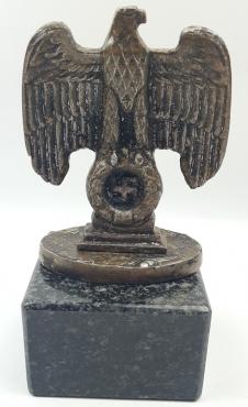 WW2 German Nazi early NSDAP leader's eagle desktop marble base statue, rzm marked