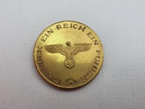 WW2 German NAZI NSDAP ADOLF HITLER commemorative gold coin with eagle and swastika