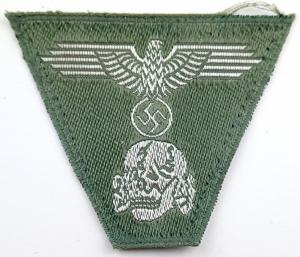 WW2 German Nazi waffen SS TOTENKOPF trapezoid late war m43 headgear cap insignia cloth skull - eagle BEVO