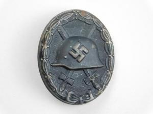 WW2 German Nazi Waffen SS - Wehrmacht - Luftwaffe - Kriegsmarine BLACK WOUND BADGE medal award