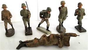  LOT OF 6 1930S ORIGINAL GERMAN SOLDIERS FIGURINES ELASTOLIN, LINEOL, HAUSSER, SCHUCO RARE TOY