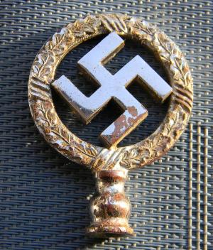 WW2 GERMAN NAZI AMAZIN D.R.G.M RMZ MADE POLE TOP OF FLAG WITH NICE PATINA - SWASTIKA
