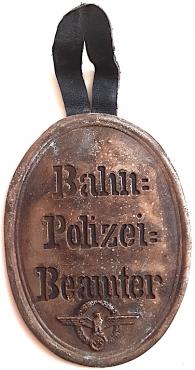 WW2 GERMAN NAZI RAILROAD TRAIN POLICE BADGE WITH TUNIC HANGER bahn polizei beamter