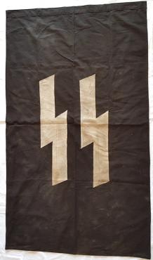WW2 GERMAN NAZI RARE LARGE WAFFEN SS BLACK FLAG 140CM X 80CM BOTH SIDES SS RUNES AND POLE SUPPORT
