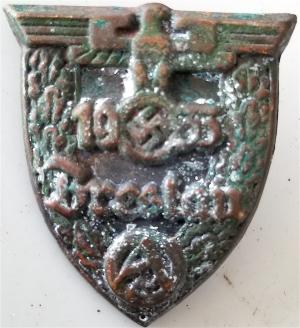 WW2 GERMAN NAZI RELIC FOUND BRESLAN CAMPAIGN 1933 PIN BADGE WITH EAGLE AND SWASTIKA