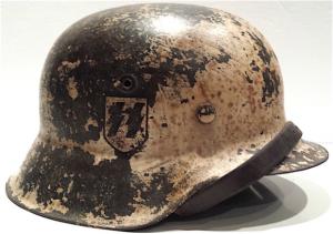 WW2 GERMAN NAZI WAFFEN SS M42 SINGLE DECAL WINTER CAMO HELMET WITH LINER AND CHINSTRAP WOW!!! SUPER RARE