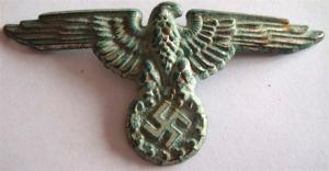 WW2 GERMAN NAZI WAFFEN SS VISOR CAP EAGLE METAL INSIGNIA RELIC FOUND WITH BOTH SOLID PRONGS