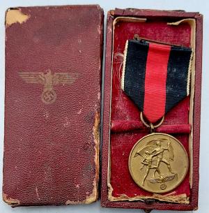 OKTOBER 1938 Sudetenland MEDAL AWARD ORIGINAL CASE THIRD REICH EAGLE