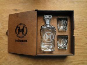 POST WAR 3-PIECES WHISKY SET IN WOODEN CASE STAMPED WAFFEN SS - AMAZE YOUR FRIENDS !!