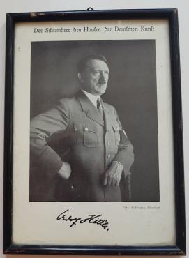 WW2 GERMAN NAZI NICE PERIOD FRAME AND ORIGINAL FAC SIMILE ADOLF HITLER SIGNATURE AUTOGRAPH PHOTO FRAME NSDAP THIRD REICH